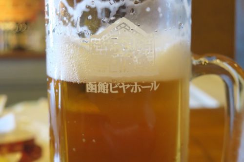 金森赤レンガ倉庫「函館ビヤホール」のオリジナルビールを飲んできた。