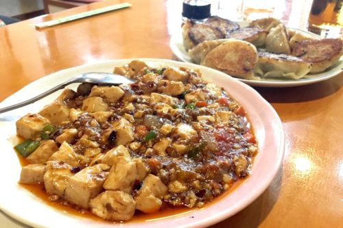 那覇・久米「漢謝園」通し営業じゃない!?けれども餃子&ビールを楽しんできた。