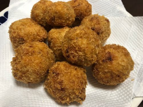 里芋のコロッケとビールでパワーチャージ!
