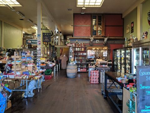 Redwood Cityにあるドイツビール専門店:Gourmet Haus Staudt & Beer Garden Staudt