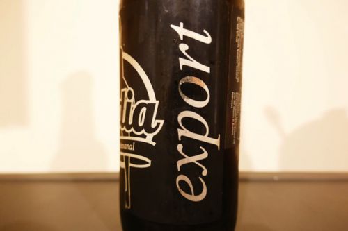 ポルトガル「ヴァディア・エクスポート」日本の黒ラガーとちかいガブ飲みできるビール。