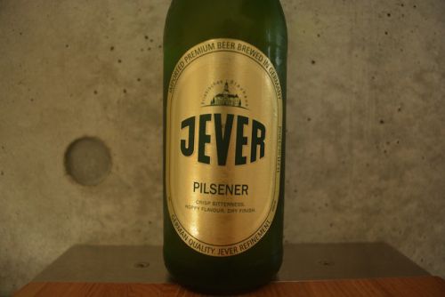 イェヴァー ピルスナー 麦の味わいが楽しむことができるドイツビール。