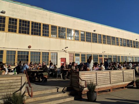 ベイエリアで一番景色の良いブリュワリーでビール:Faction Brewing
