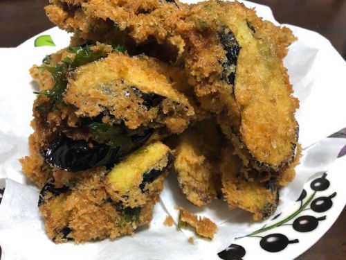 茄子の豚肉はさみ揚げとビールでパワーチャージ!