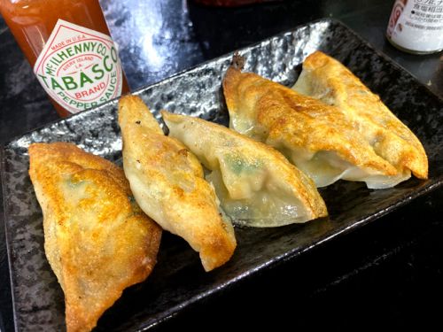 大森「餃子とワイン屋」生ビール220円!一人飲みにもおすすめの気軽なイタリアン居酒屋