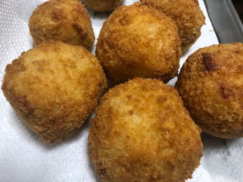 さといもコロッケにはビール!