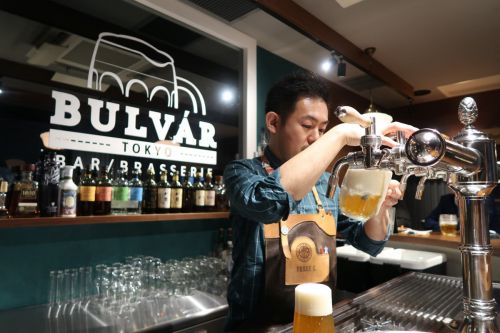 日本橋「ブルヴァール・トーキョー」何杯でも飲みたいピルスナーウルケルがここにある。