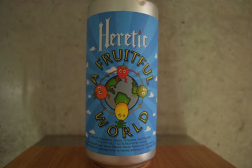 フルーティフルワールド カクテル感覚で飲むビール