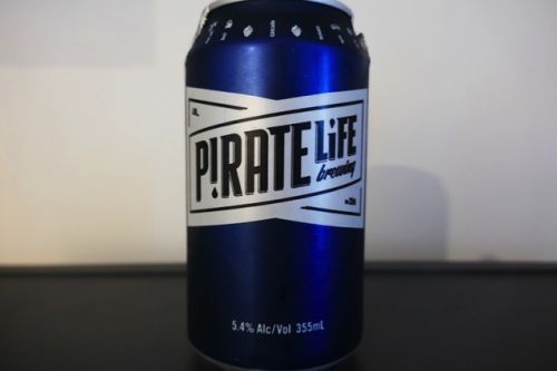 パイレーツライフ「ペールエール」ホップのパンチが効いたガブ飲みしたくなる旨味抜群ビール。