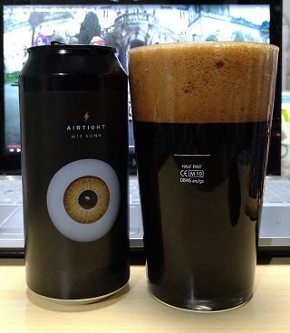 スペイン・GARAGE BEER CO.と、アメリカの3 SONS BREWING CO.のコラボ「AIRTIGHT」
